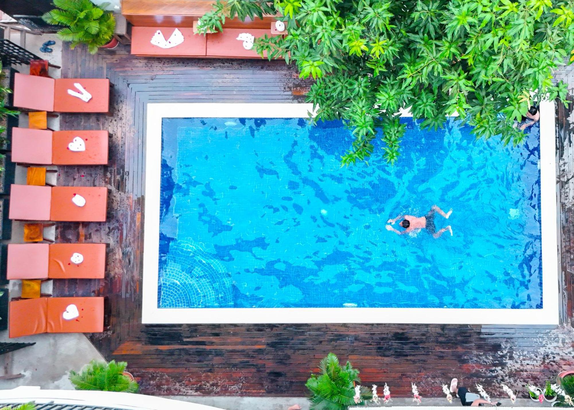 Bliss & Beats Hostel Phnom Penh Exterior foto