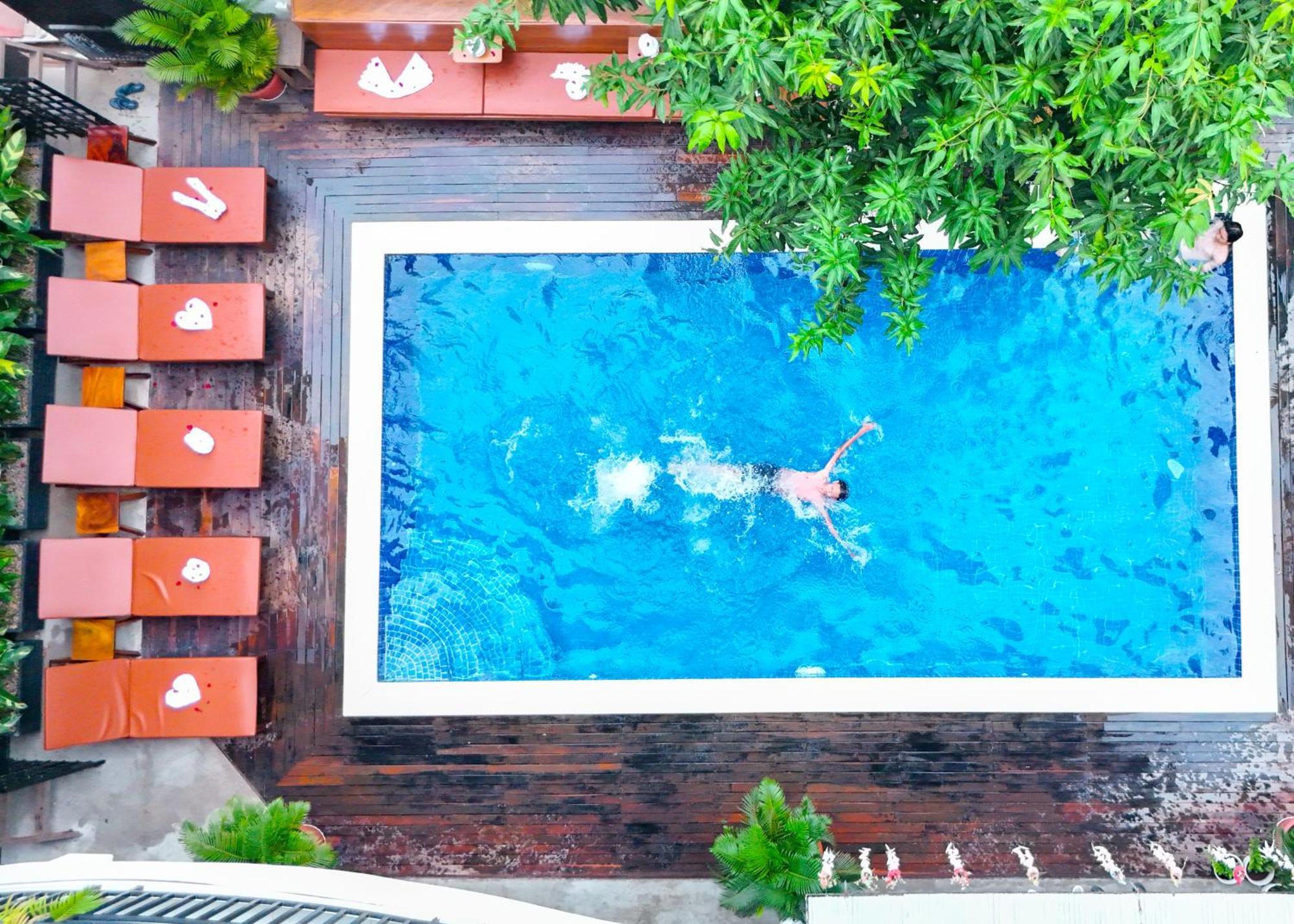Bliss & Beats Hostel Phnom Penh Exterior foto